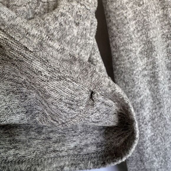 a.n.a A New Approach Heather Gray Bell Sleeve Dress Size Small Sweater Soft Line - Picture 8 of 12